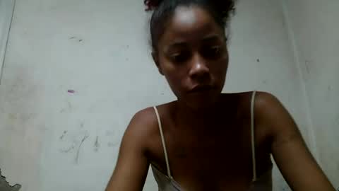 mickaela08 online show from August 14, 9:51 pm