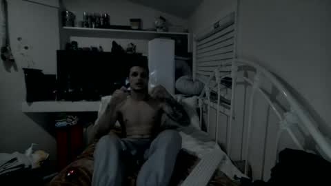 midnight9vibe online show from June 17, 12:31 am