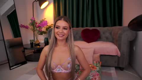 Alice online show from August 6, 1:59 am