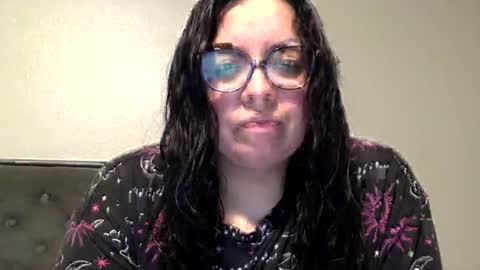 midnightbruja111 online show from July 7, 2:15 am