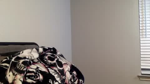 midnightbruja111 online show from August 2, 2:18 am