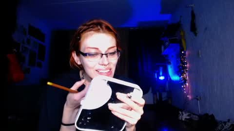 midnightcandy888 online show from August 10, 12:01 am