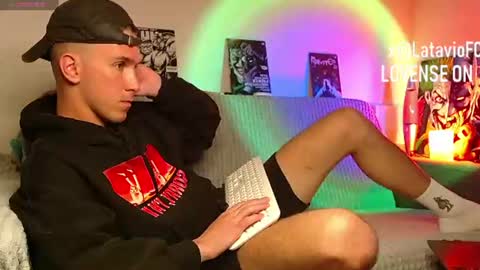 Alexey or just Alex online show from August 4, 8:17 pm