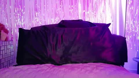 Midnightrose online show from August 5, 8:12 am