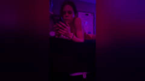 midnightsiren01 online show from August 2, 8:43 am
