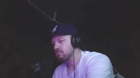 midtownhustler online show from July 19, 9:44 am