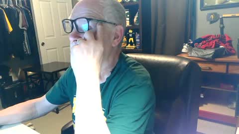 midwestdad09 online show from July 16, 1:28 am