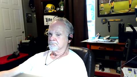 midwestdad09 online show from August 11, 9:28 pm