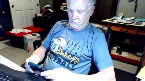 midwestdad09 online show from August 16, 7:23 am