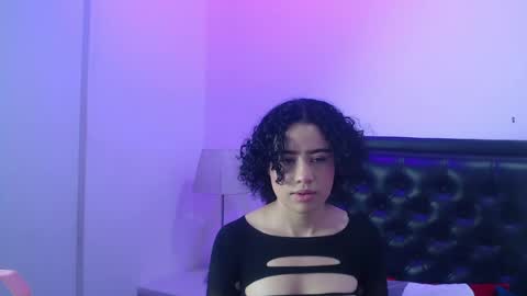 Migatica johnson12 online show from August 7, 9:15 pm