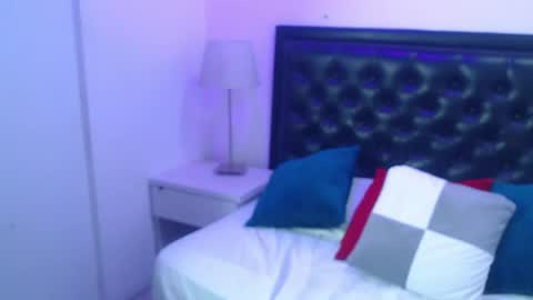 Migatica johnson12 online show from August 8, 1:49 am