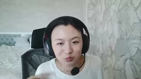 Bella online show from August 6, 10:25 am