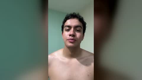 migguev online show from August 12, 9:17 pm