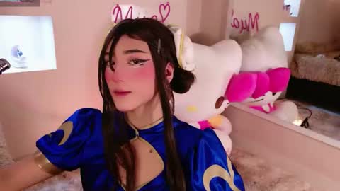 miia__baker online show from August 14, 12:09 pm