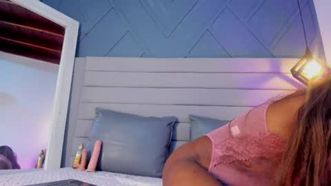 miia_ferrari online show from July 27, 8:03 pm
