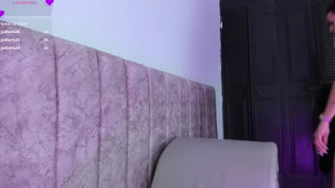 miia_rogers online show from September 9, 6:38 pm