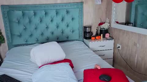 miia_velvett online show from August 14, 5:27 pm