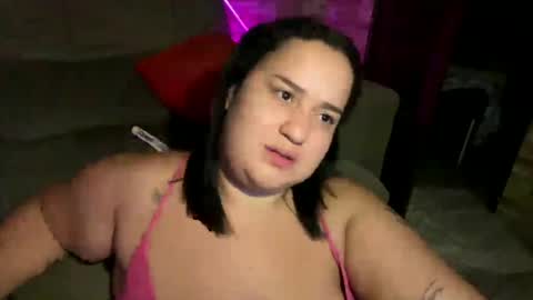 miiabellucci online show from July 28, 2:17 am