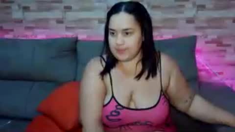 miiabellucci online show from August 12, 2:36 am