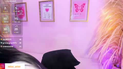MIA online show from August 8, 1:22 pm