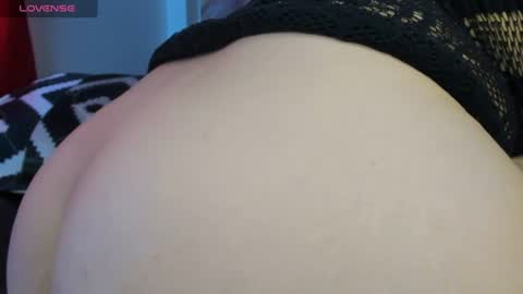 Miss Beella  online show from August 4, 4:48 pm