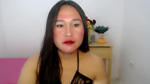 Hi im Avah online show from August 12, 3:47 pm
