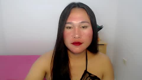 Hi im Avah online show from August 12, 4:53 pm