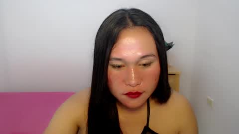 Hi im Avah online show from August 12, 5:59 pm