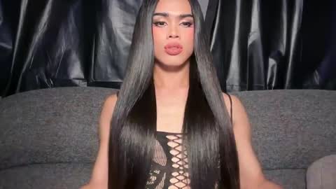 mika_pedersen online show from August 11, 9:39 pm