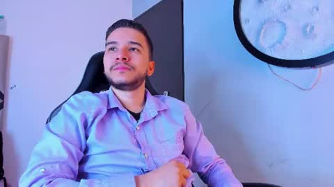 Mike  online show from August 15, 11:58 am