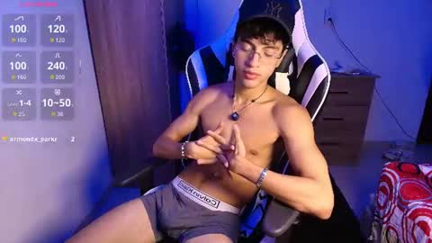 Mike Pineapple online show from July 23, 5:10 am