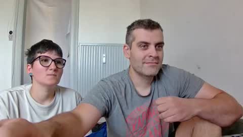 Mike and Alexa online show from August 9, 9:21 am