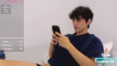 Mikebelf4 online show from August 9, 7:59 pm