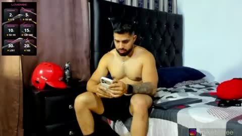 mikeblaree online show from August 13, 1:41 am