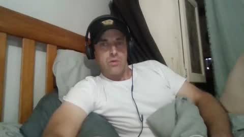 mikeundies online show from May 21, 6:26 am
