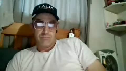 mikeundies online show from June 29, 6:39 am