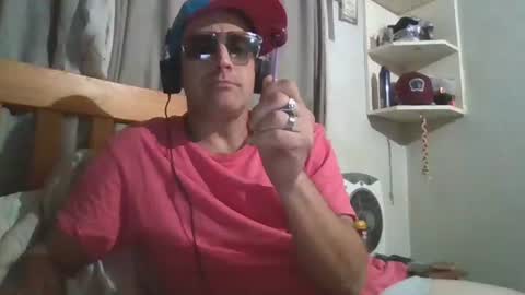 mikeundies online show from July 9, 1:32 am