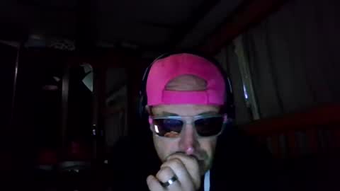mikeundies online show from August 16, 12:25 am