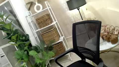 Theresa Luna online show from September 5, 2:49 am