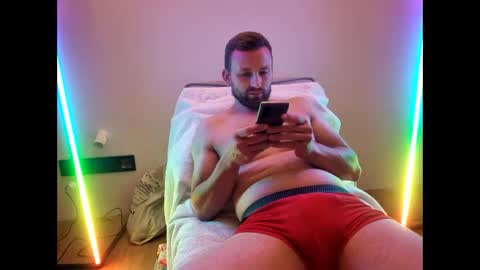 mikhael767676 online show from June 2, 12:35 am