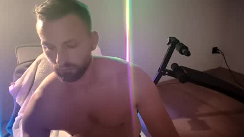 mikhael767676 online show from June 30, 9:27 pm
