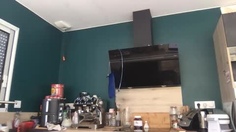 miklp8463 online show from April 23, 7:34 am