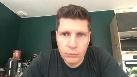miklp8463 online show from April 27, 6:53 am
