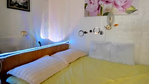 MILA online show from August 8, 4:56 am