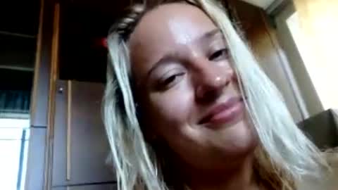 Mila 420 online show from August 8, 7:30 am