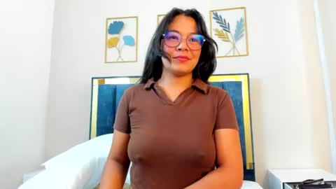 mila_adamss online show from August 9, 5:36 pm