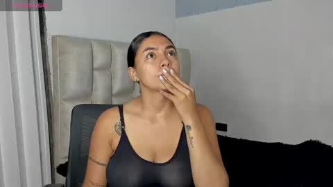 mila_bigboobs online show from July 8, 10:19 am