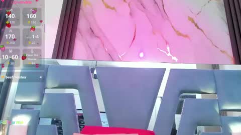 mila_clum online show from August 6, 4:17 pm