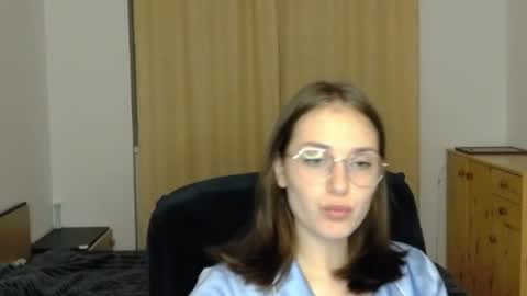 mila_keyy online show from July 14, 8:20 pm