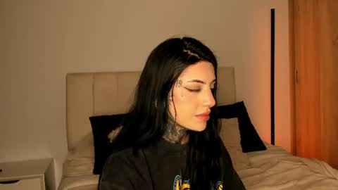 MILA CUTE online show from July 24, 4:15 am